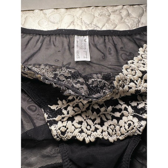 Wacoal Embrace Lace Hi-Cut Brief Size S In (Black/Ivory) Msrp $27 - Picture 2 of 3